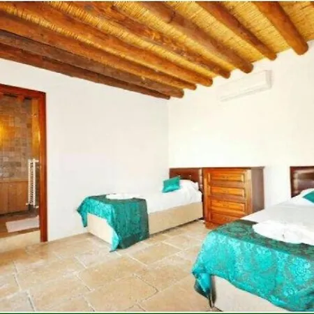 فيلة Murat With Private Pool *